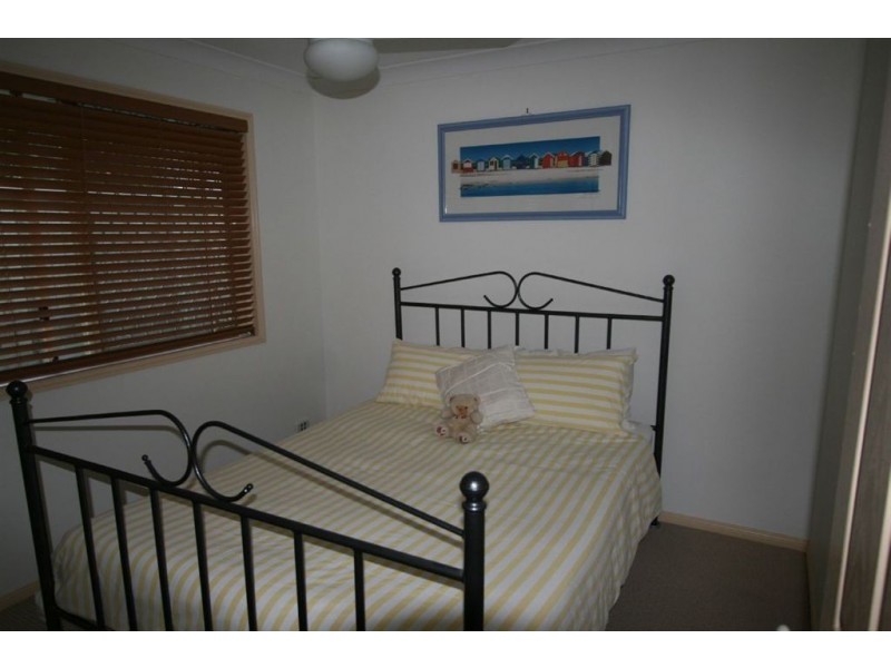 49 Oxford Crescent, Bridgeman Downs QLD 4035