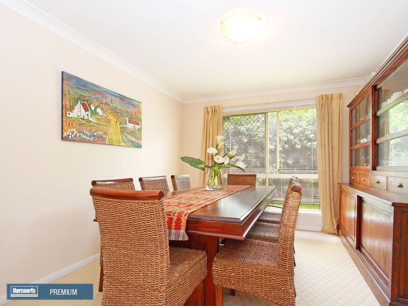 3 Muirfield Court, Albany Creek QLD 4035