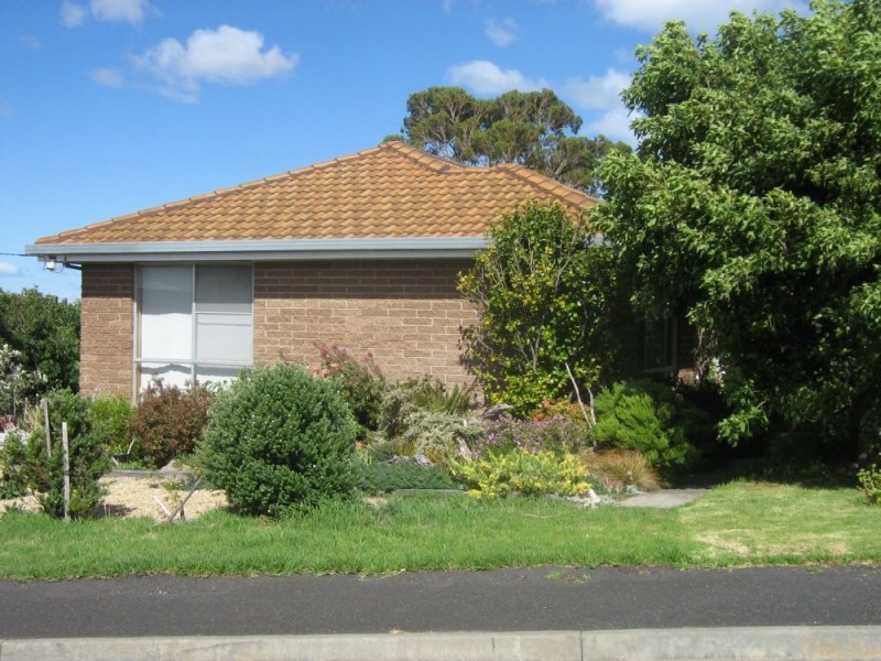 31 Fenton Street, Midway Point TAS 7171