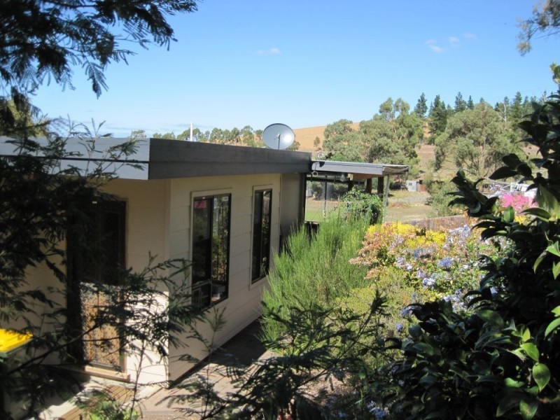 619 Shark Point Road, Penna TAS 7171