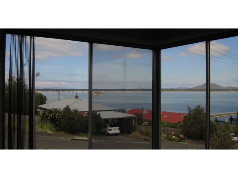 11 View Street, Midway Point TAS 7171