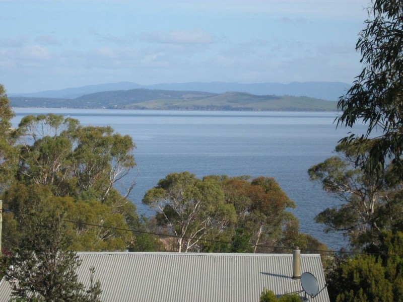 605-607 Primrose Sands Road, Primrose Sands TAS 7173