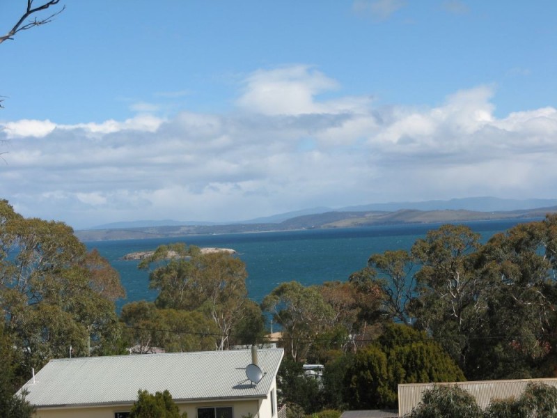 605-607 Primrose Sands Road, Primrose Sands TAS 7173