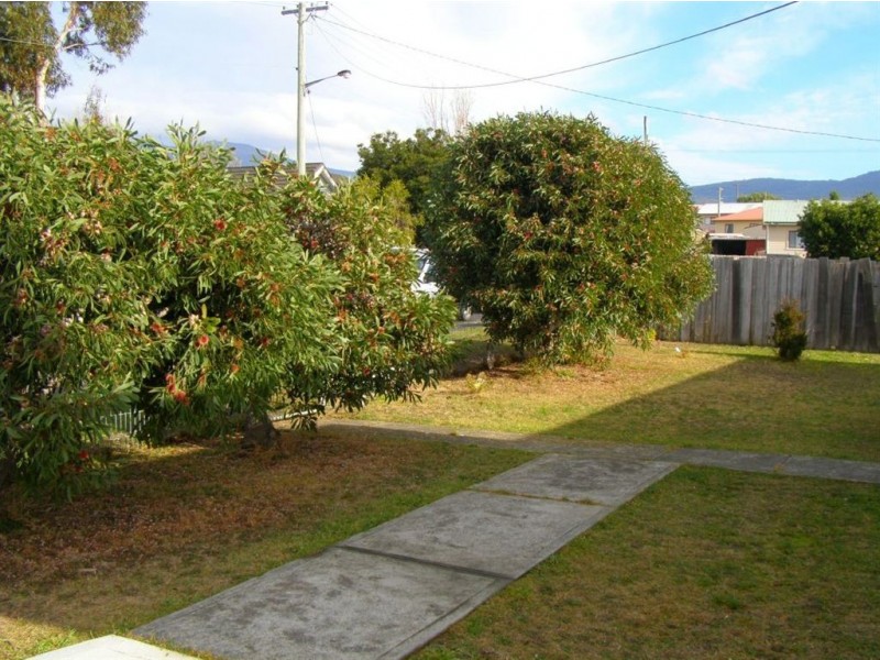 1 Negara Crescent, Goodwood TAS 7010