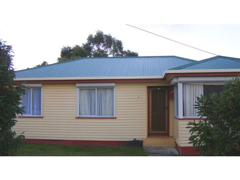 1 Negara Crescent, Goodwood TAS 7010