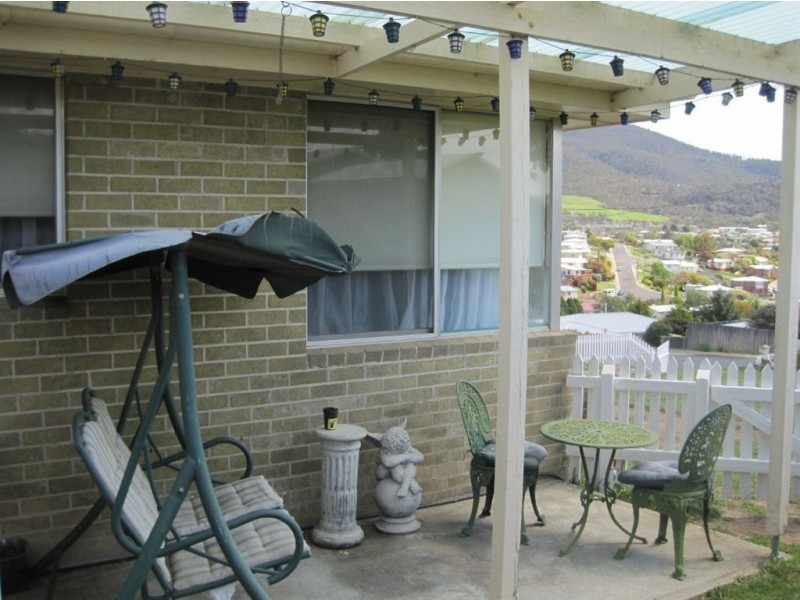 19 Milburn Place, West Moonah TAS 7009