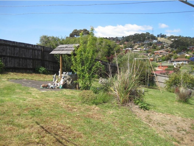 19 Milburn Place, West Moonah TAS 7009