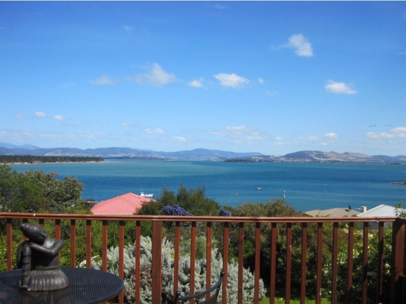 11 Boyd Street, Lewisham TAS 7173