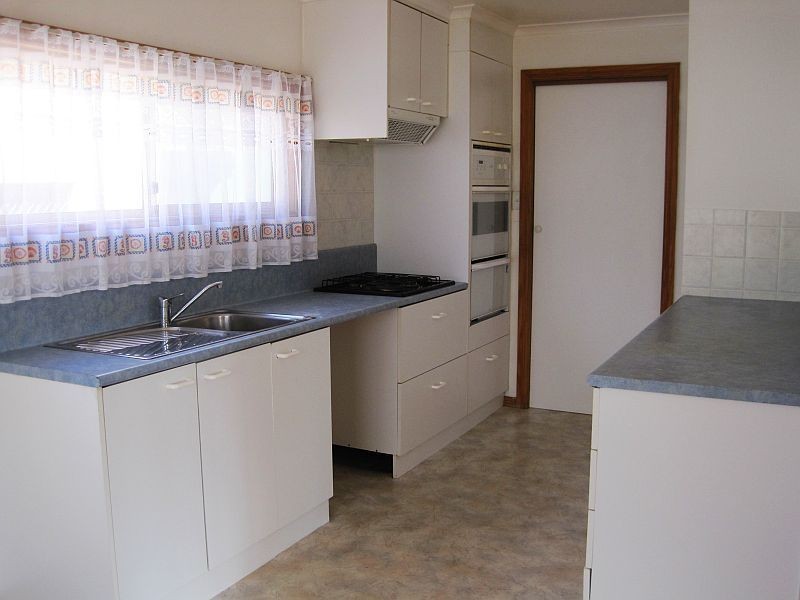 12 Fifth Avenue, Dodges Ferry TAS 7173