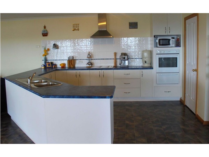 26 Brue Court, Carlton River TAS 7173