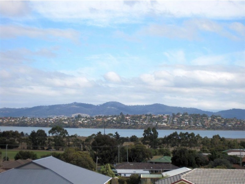 79 Pennington Drive West, Sorell TAS 7172