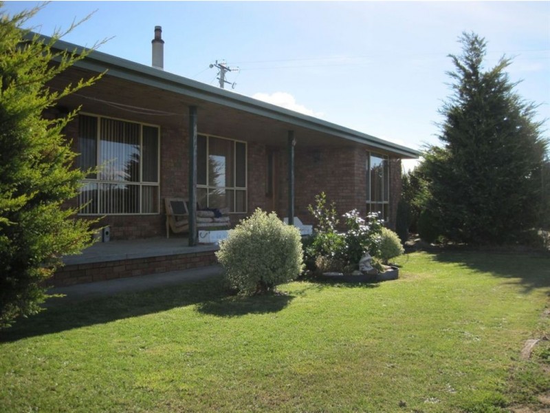 - Whynyates Street, Oatlands TAS 7120