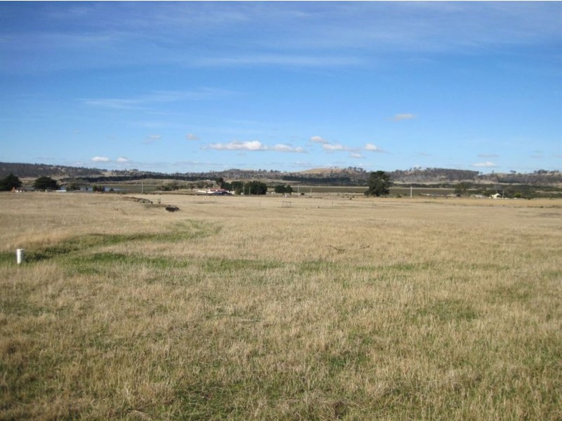 - Whynyates Street, Oatlands TAS 7120