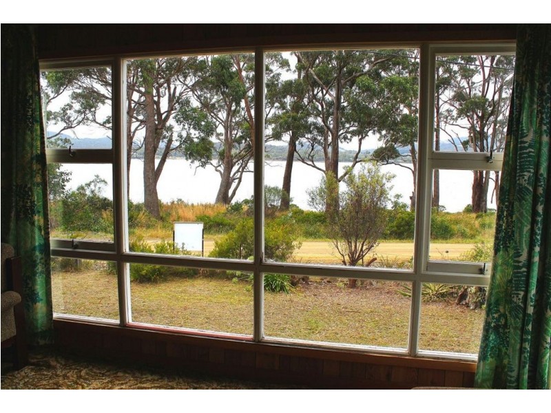 49 Batchelor Street, White Beach TAS 7184