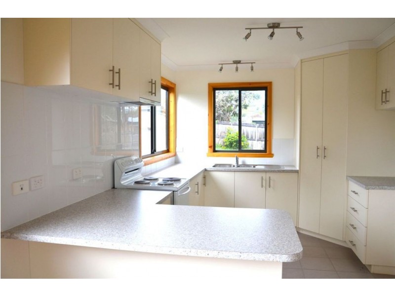 11 Pengana Street, Dodges Ferry TAS 7173