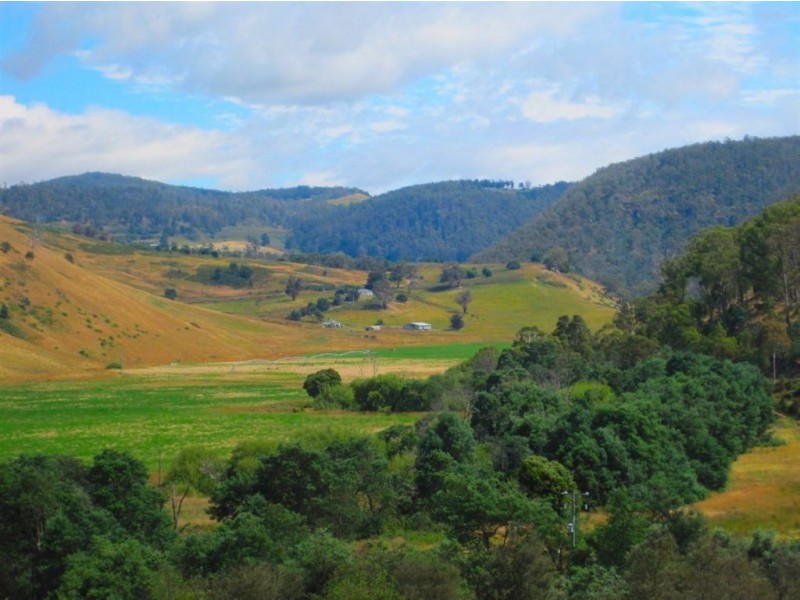 Lots 1 & 5 Link Road, Colebrook TAS 7027