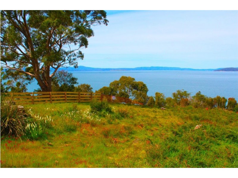 23 Susan’s Bay Road, Primrose Sands TAS 7173