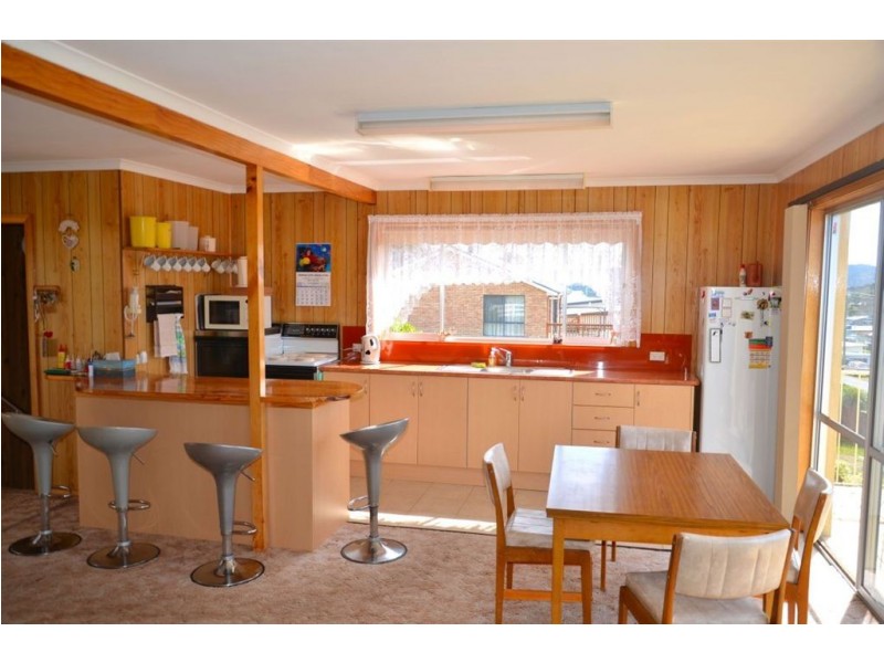 16 Carlton Bluff Road, Primrose Sands TAS 7173