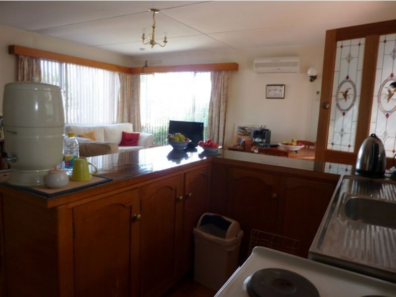 6 Fourth Avenue, Dodges Ferry TAS 7173