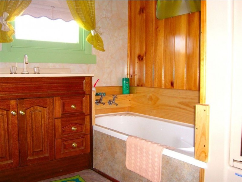 2143 Main Road, Tunnack TAS 7120