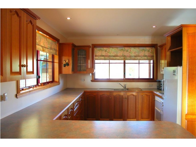 24 Sandy Point Avenue, Dodges Ferry TAS 7173