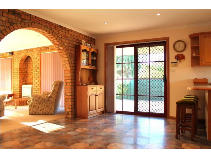 24 Sandy Point Avenue, Dodges Ferry TAS 7173