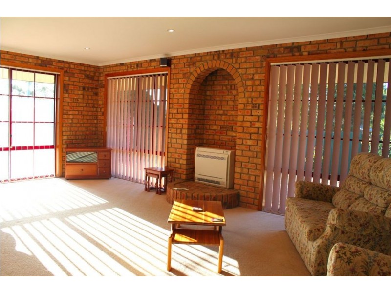 24 Sandy Point Avenue, Dodges Ferry TAS 7173