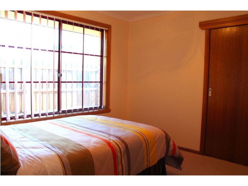 24 Sandy Point Avenue, Dodges Ferry TAS 7173