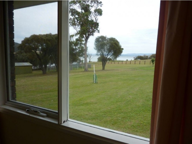 425 South Arm Road, Lauderdale TAS 7021