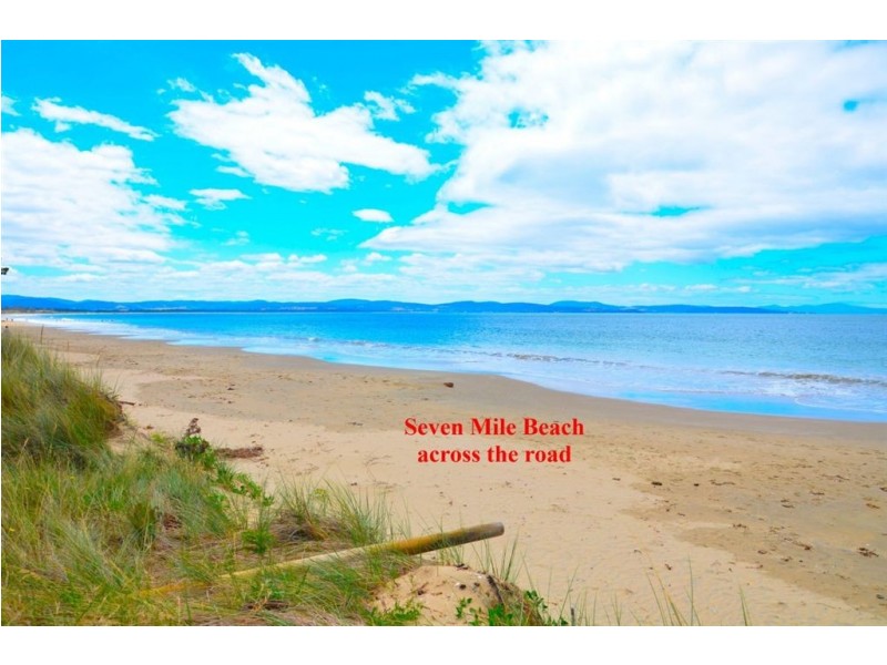 3 Esplanade, Seven Mile Beach TAS 7170