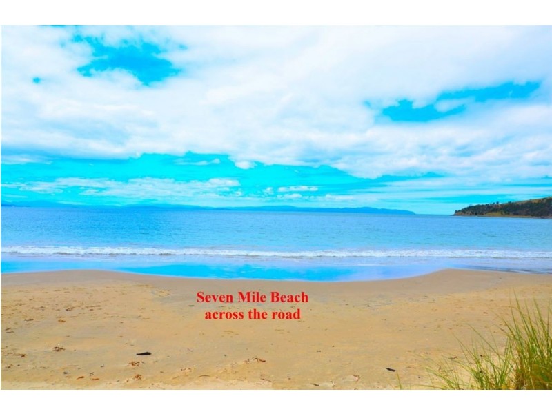 3 Esplanade, Seven Mile Beach TAS 7170
