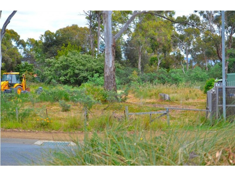 3 Esplanade, Seven Mile Beach TAS 7170