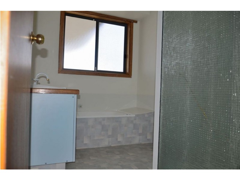 4/2 First Avenue, Midway Point TAS 7171