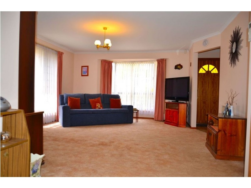 6/528 Main Road, Montrose TAS 7010