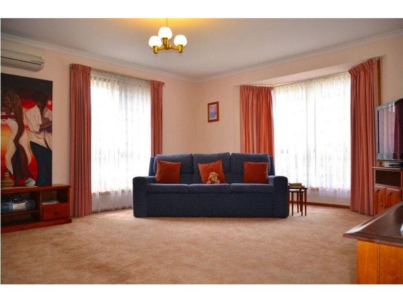 6/528 Main Road, Montrose TAS 7010