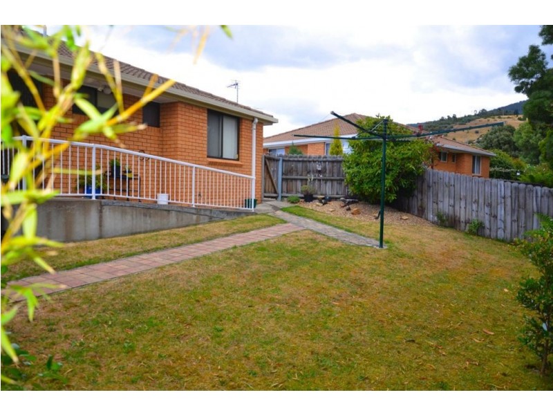 6/528 Main Road, Montrose TAS 7010