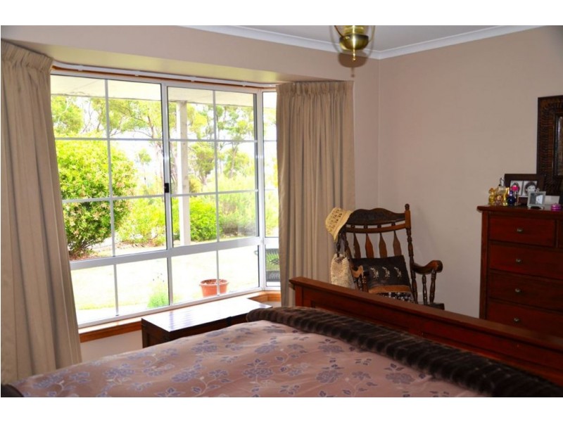 8 Deborah Lane, Dodges Ferry TAS 7173