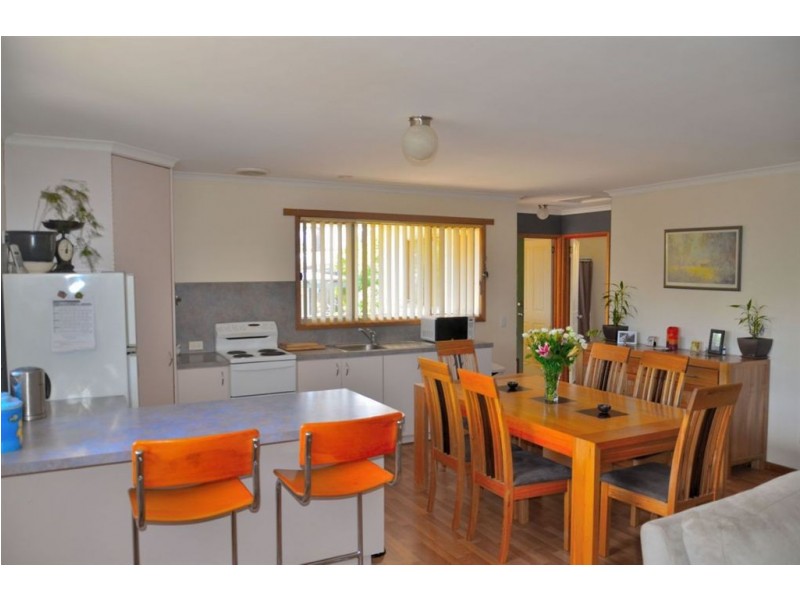 13 Third Avenue, Dodges Ferry TAS 7173