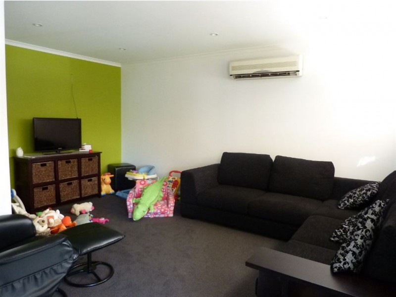 5 Young Street, Carlton TAS 7173
