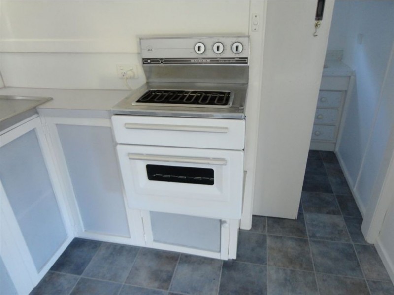 1 Wybar Street, Dodges Ferry TAS 7173