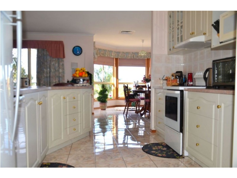 17 Sea Eagle Road, Primrose Sands TAS 7173