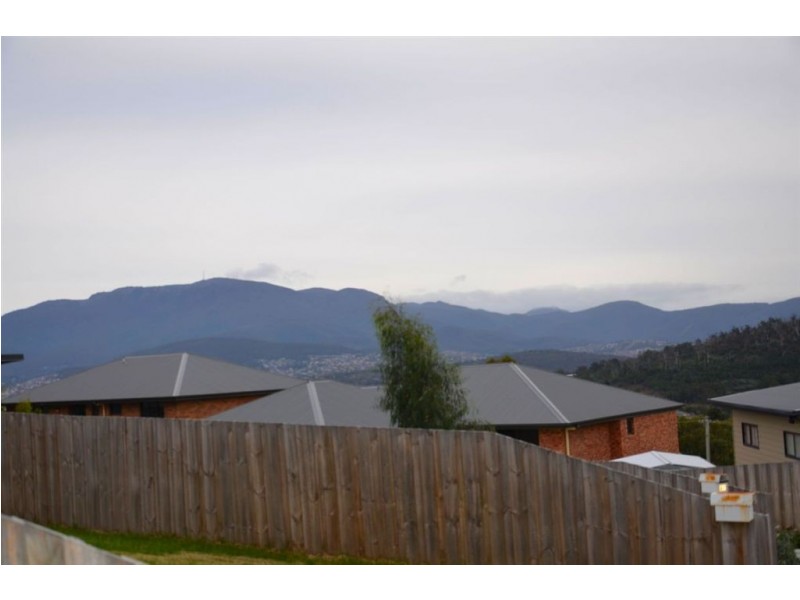 31 Carbeen Street, Mornington TAS 7018