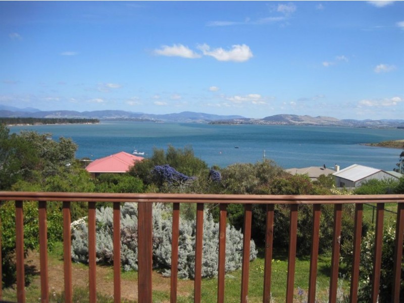 11 Boyd Street, Lewisham TAS 7173