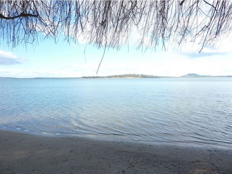 567 Shark Point Road, Penna TAS 7171
