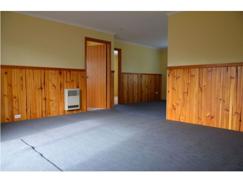12 Terry Street, Carlton TAS 7173