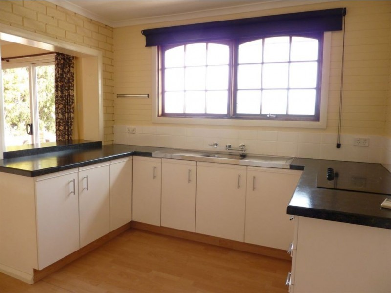 38 Brady Street, Midway Point TAS 7171