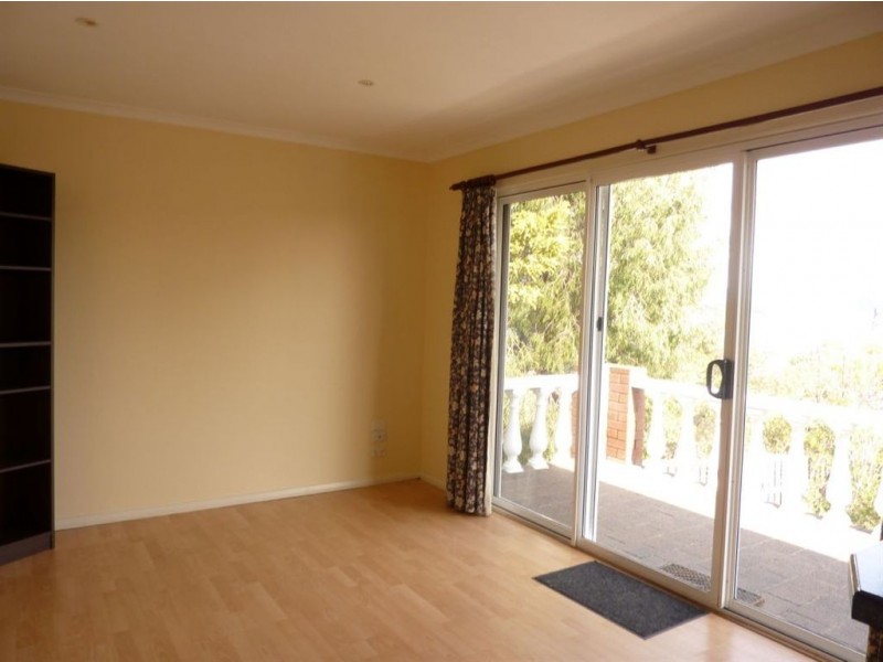 38 Brady Street, Midway Point TAS 7171