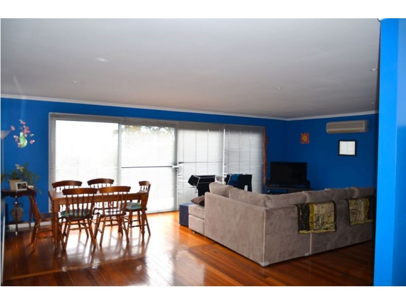 9 Ulvergerne Street, Dodges Ferry TAS 7173