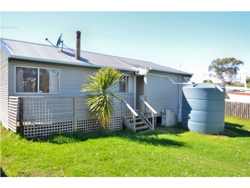37 Bay Street, Dunalley TAS 7177