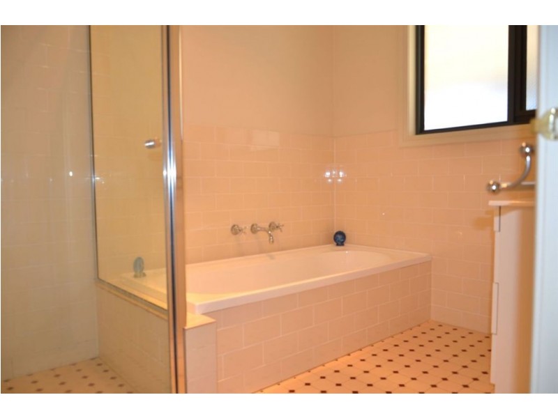 5 Olinka Court, Carlton TAS 7173